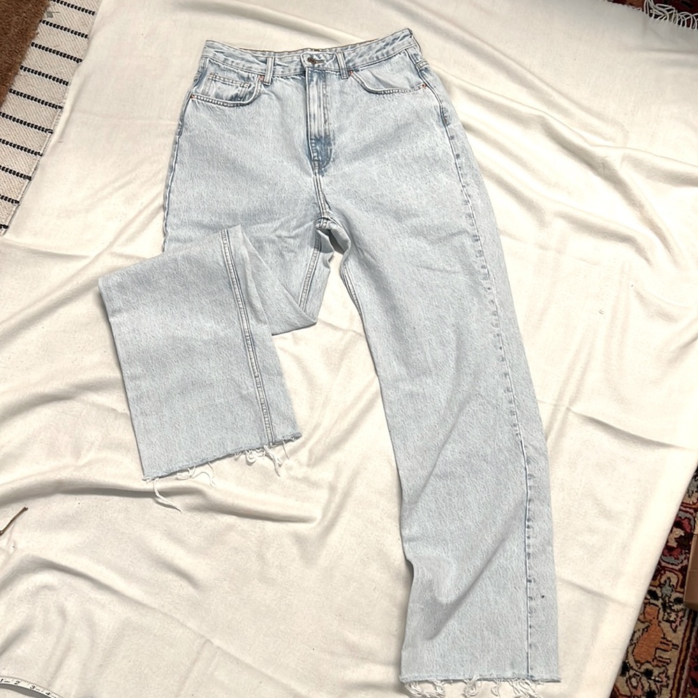 Zara wide leg light wash denim 42